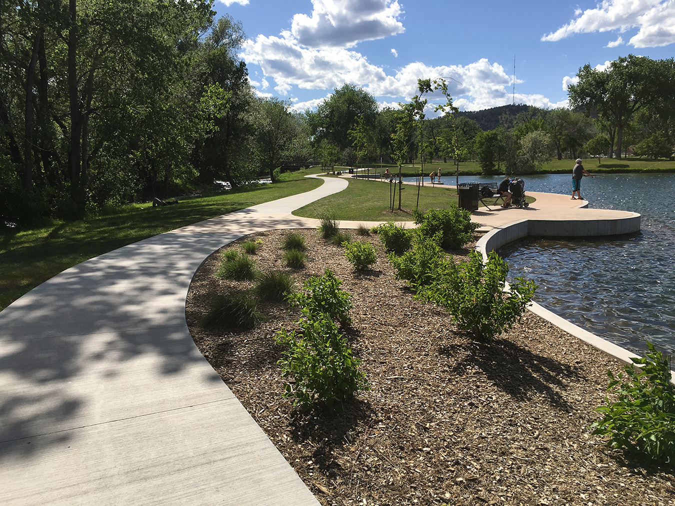 Rapid City had a nice long walking trail along Rapid Creek